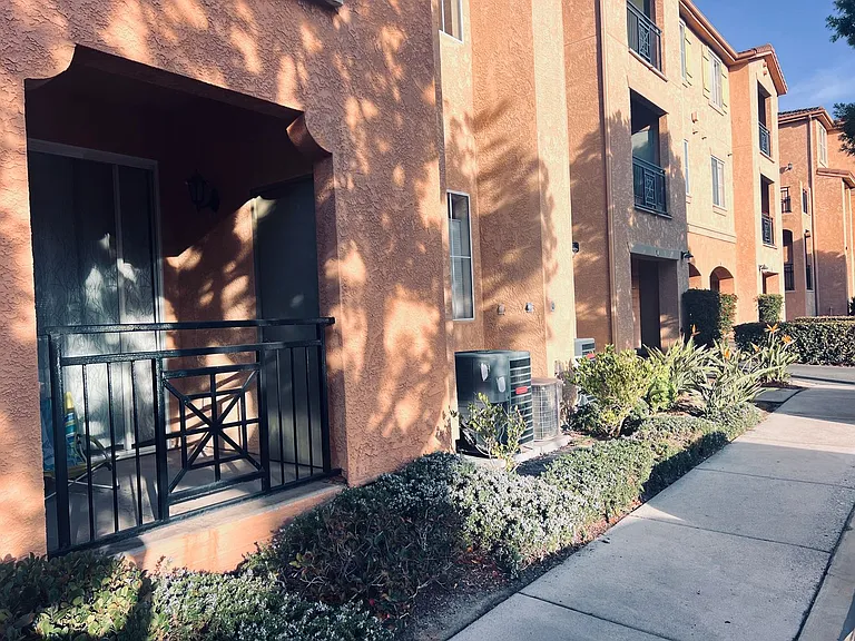3840 Elijah Ct #811 — Photo 11