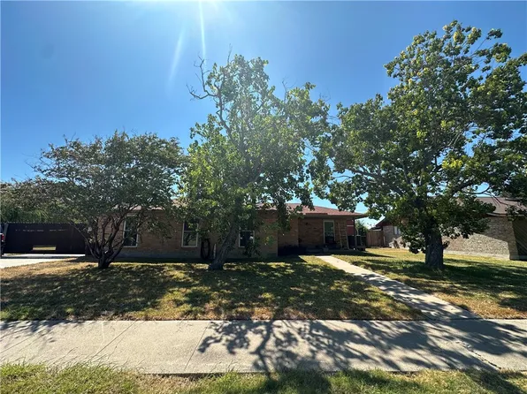 1603 Cheyenne St, Portland, TX 78374