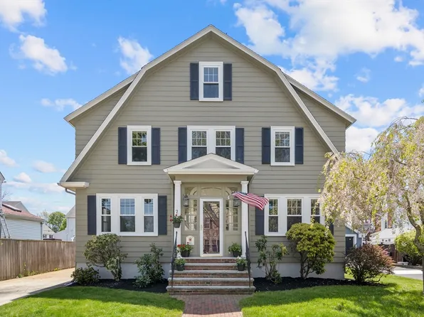 15 Martinack Ave, Peabody, MA 01960