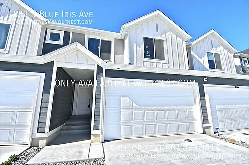 1833 N Blue Iris Ave Photo 1