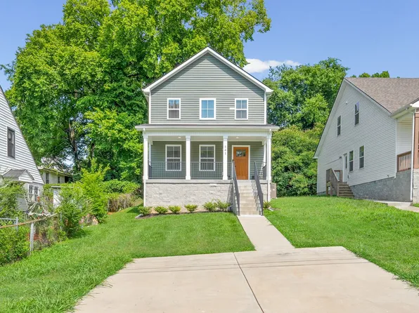 541 9th St, Clarksville, TN 37040