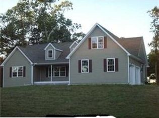 5 Lake View Ct, Johnston, RI 02919