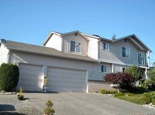 5207 192nd Pl SW, Lynnwood, WA 98036