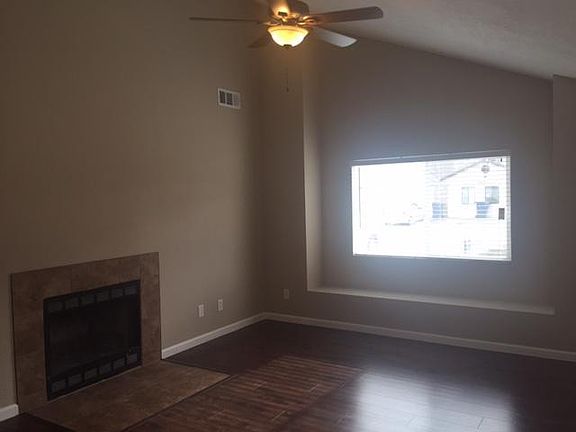 3rd image of 2009 Gomez Ct SW
