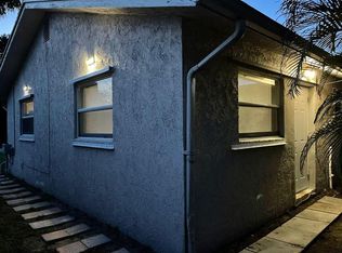 459 SW Byron St, Port Saint Lucie, FL 34983