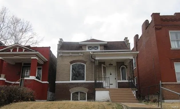 4748 Greer Ave photo 1