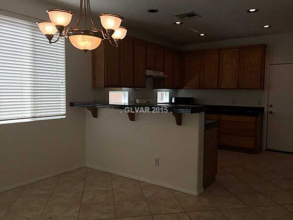 5th image of 11214 Star Lily St