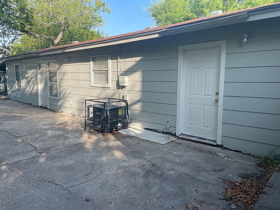 1st image of 1921 15th St #3