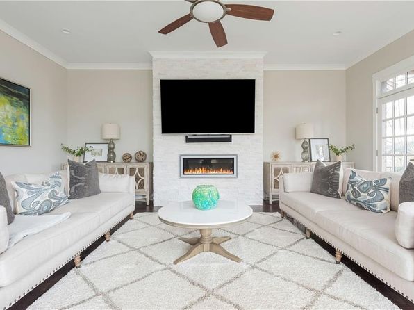 16 Ramsey St, Roswell, GA 30075