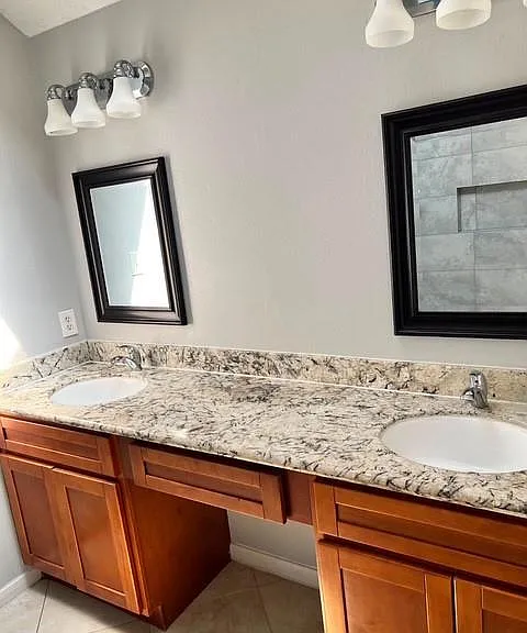 7722 Valera Ln — Photo 9
