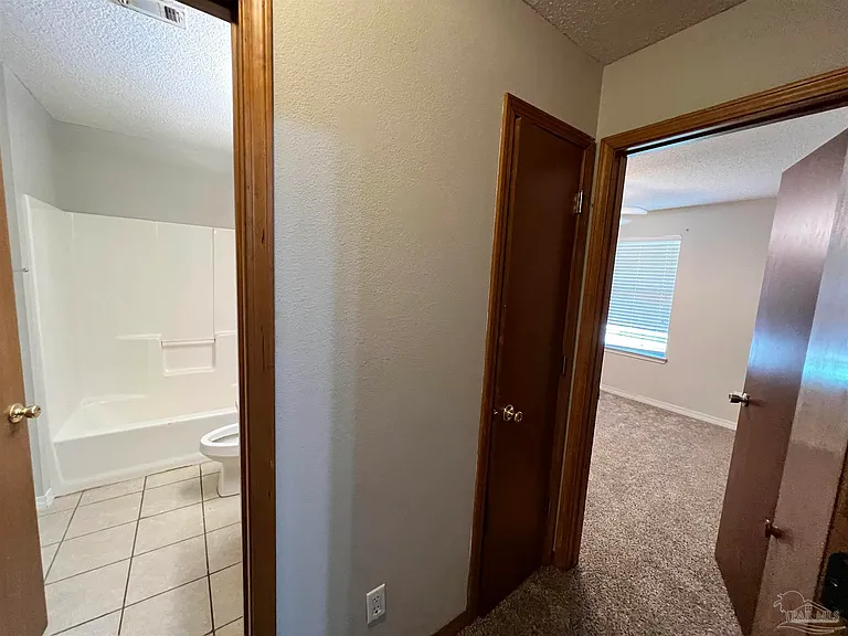 9046 Caribbean Dr — Photo 23