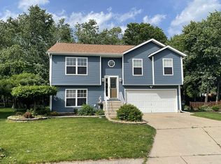 2309 Powderly Rd, Valparaiso, IN 46383