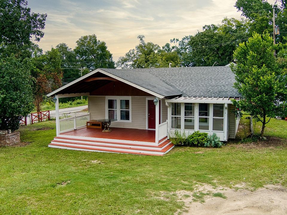 1st image of 201 Aiken Rd