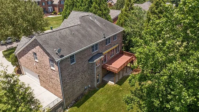 2307 Keara Way — Photo 33