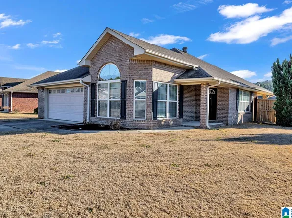 925 Clover Ave, Odenville, AL 35120