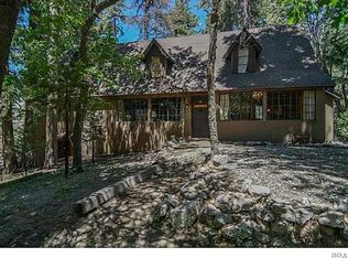 565 Raccoon Ct, Lake Arrowhead, CA 92352