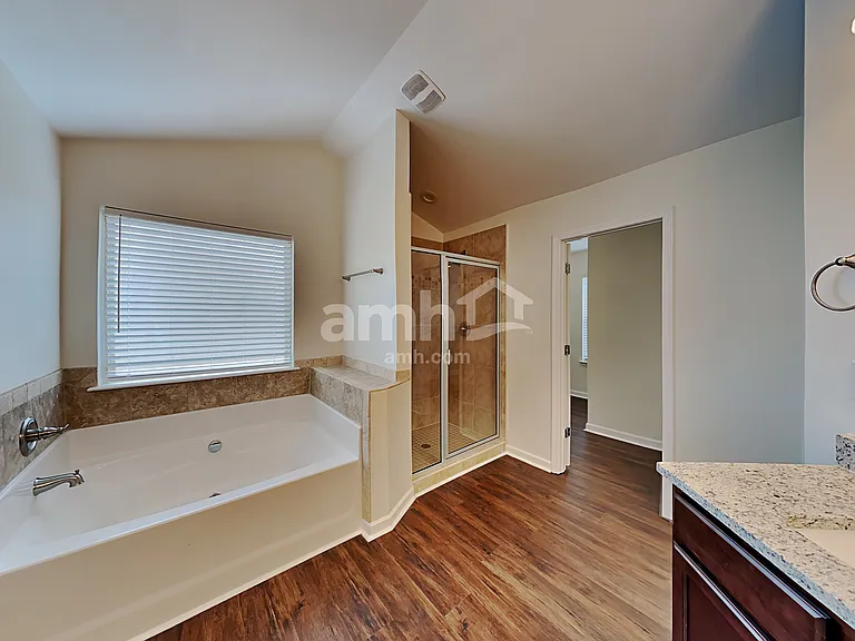 1157 Paramount Dr — Photo 12