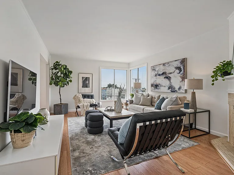 196 Jules Ave — Photo 12