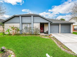 838 Valley Ranch Dr, Katy, TX 77450