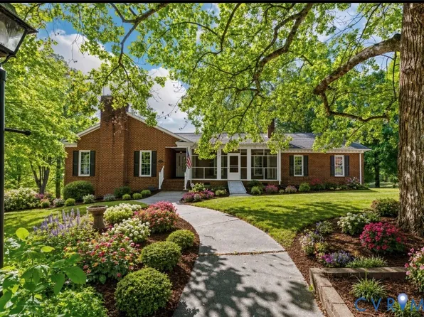 1503 Wiggins Rd, Emporia, VA 23847