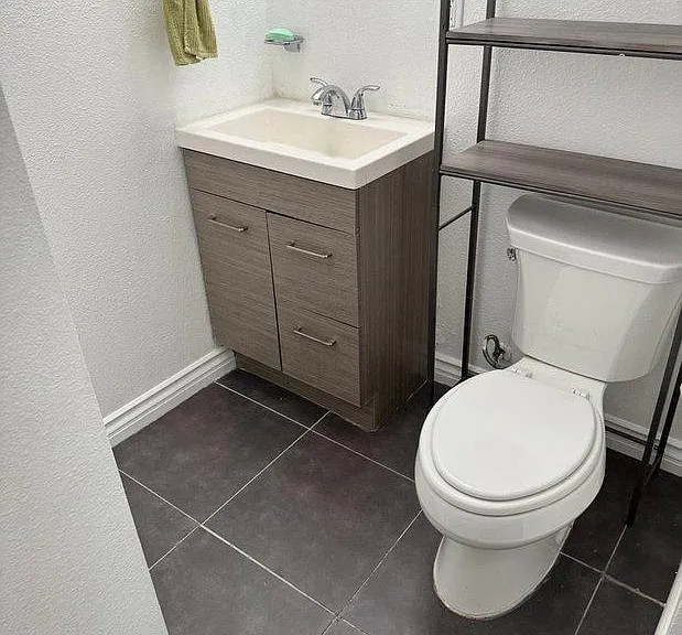 4230 Voltaire St #3 — Photo 22