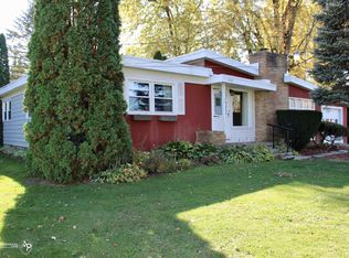 11122 Davison Rd, Davison, MI 48423
