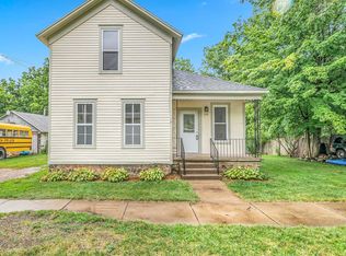 228 W Center St, Concord, MI 49237