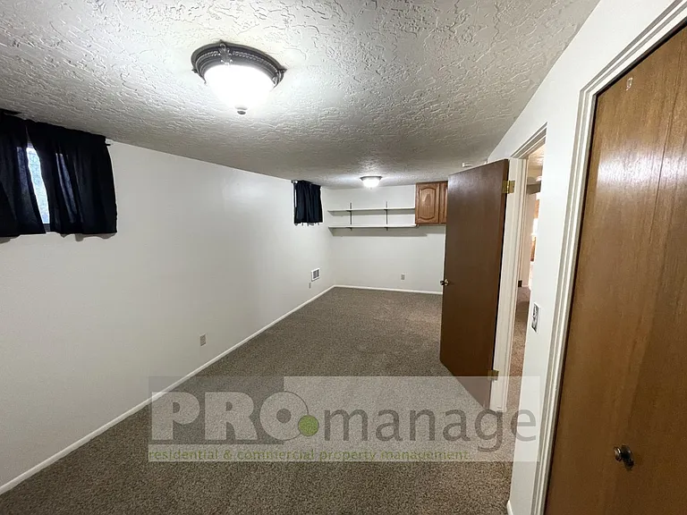 245 I St. — Photo 7