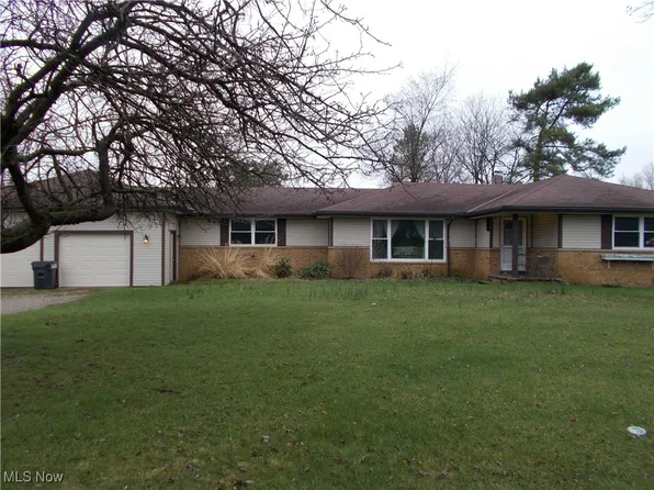 10574 Kinsman Rd, Newbury, OH 44065
