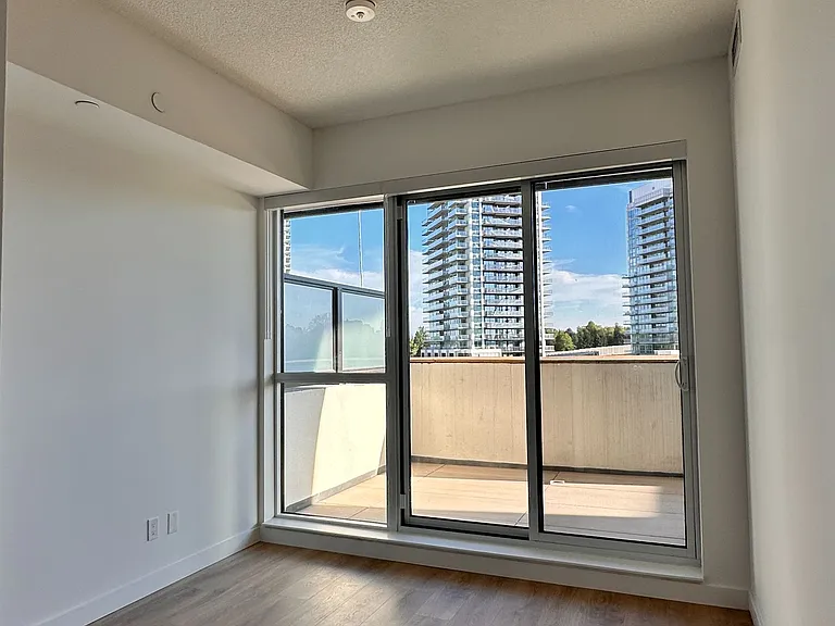 18 Esther Shiner Blvd #616 — Photo 34
