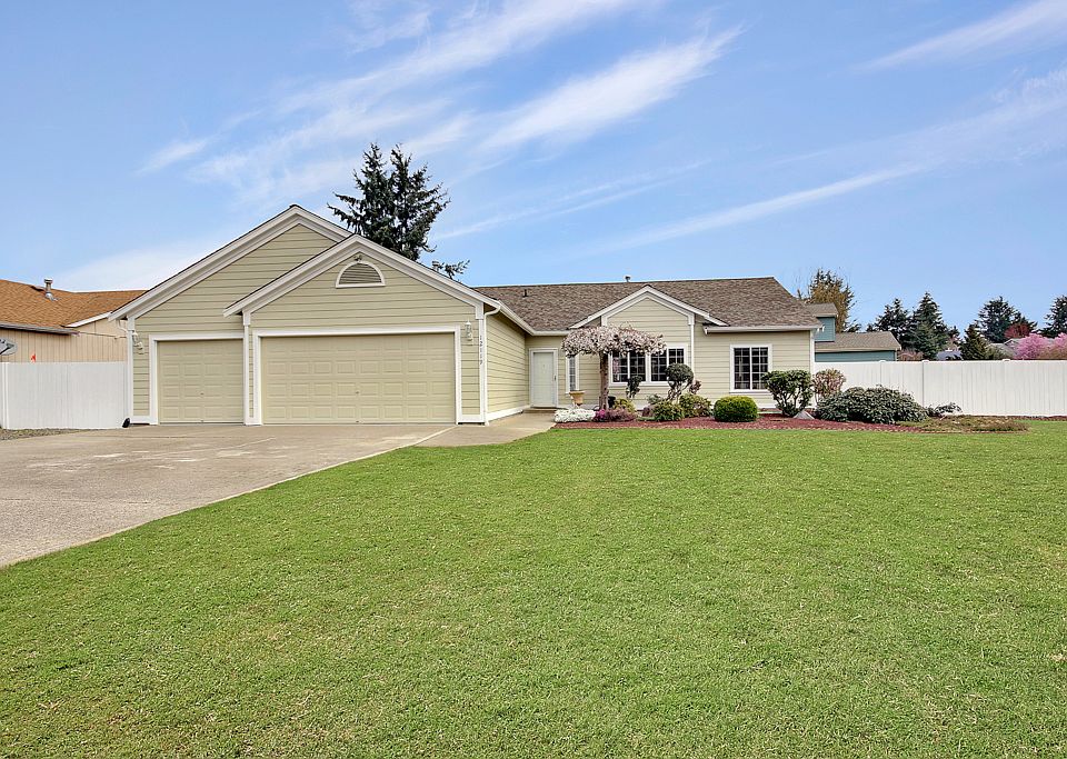 1st image of 12119 199th Avenue Ct E