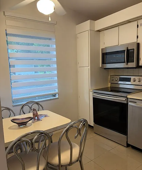 8934 Sunnywood Pl — Photo 6
