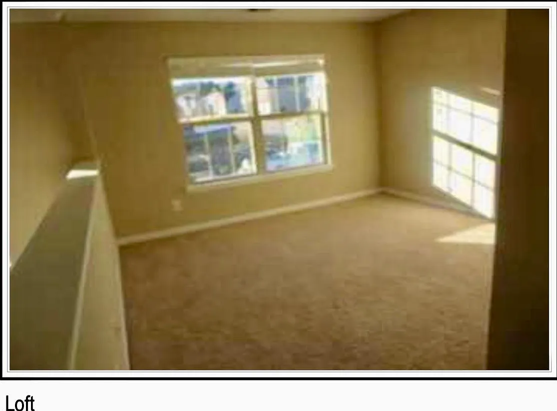 5 bed, 3.5 bath, 3980 sqft, $3,150 — Photo 3