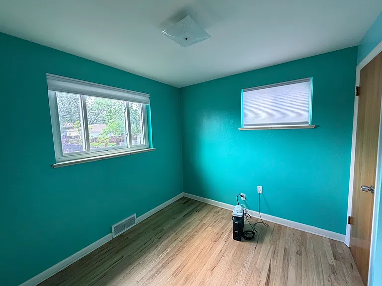 2049 Kendall St — Photo 8