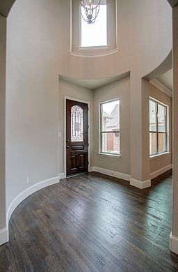 Open foyer