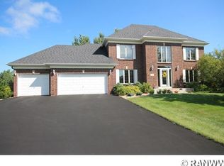 2 Fieldstone Bay, Hudson, WI 54016