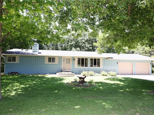 955 223rd Pl, Ogden, IA 50212