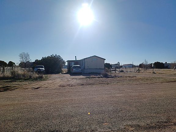 3rd image of 305 S McKinley Ave