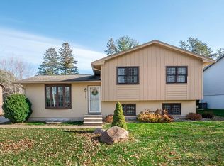 2227 Casper Ave, Waterloo, IA 50701