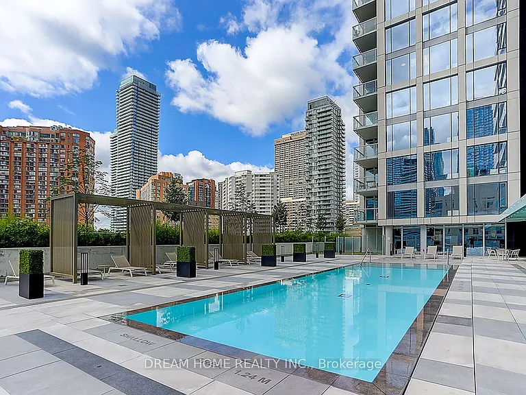 3 Gloucester St #1809 — Photo 48