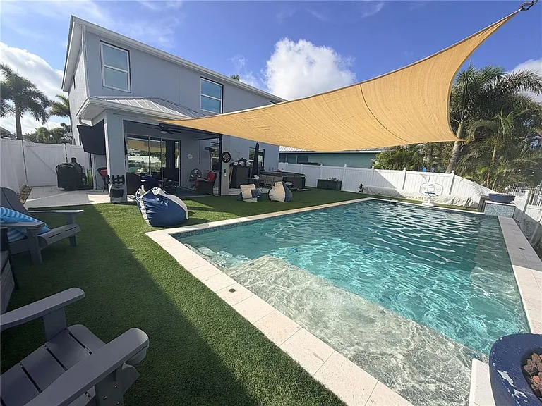 416 Bahama Grande Blvd — Photo 27