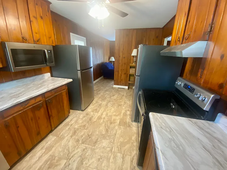 222 Georgia Ave #2 — Photo 12