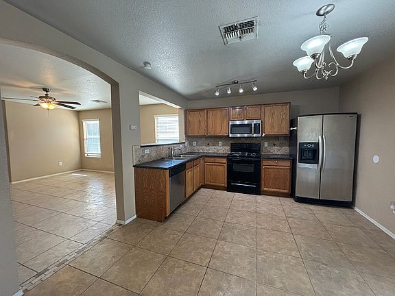 5th image of 2761 W Allens Peak Dr