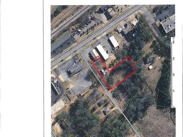 10 Savannah St, Winder, GA 30680