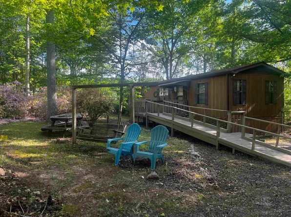 198 Bearden Heights Rd, Spartanburg, SC 29306