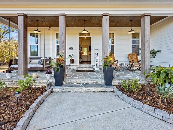 3rd image of 11 Bradley Rd