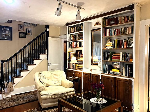 5th image of 529 Shenley Dr