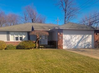 1749 Gladwin Dr, Mayfield Heights, OH