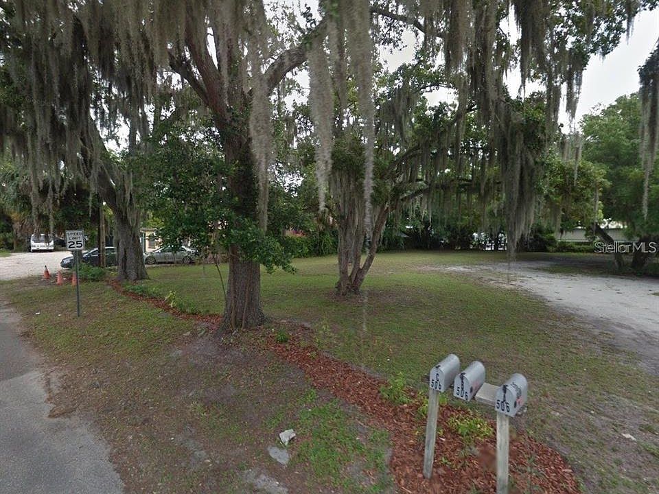 1st image of 508 19th Ave W