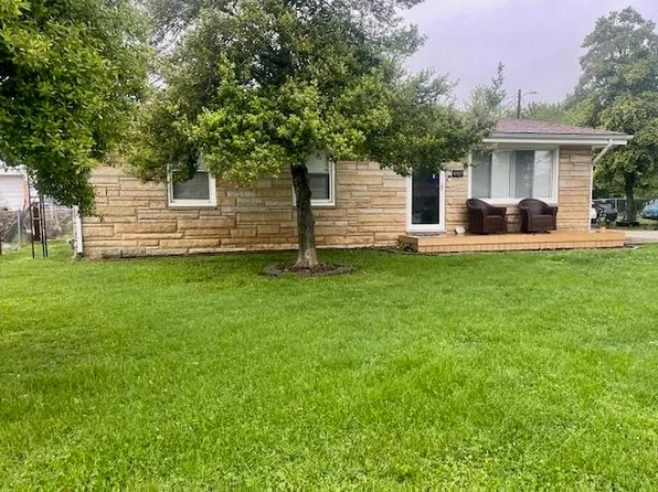 4905 Grandview Dr, Owensboro, KY 42303